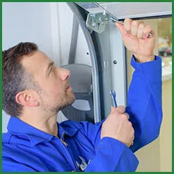 Quality Garage Door Detroit, MI 248-385-3709 - side-t-21-gr-39m-garage-door-installation